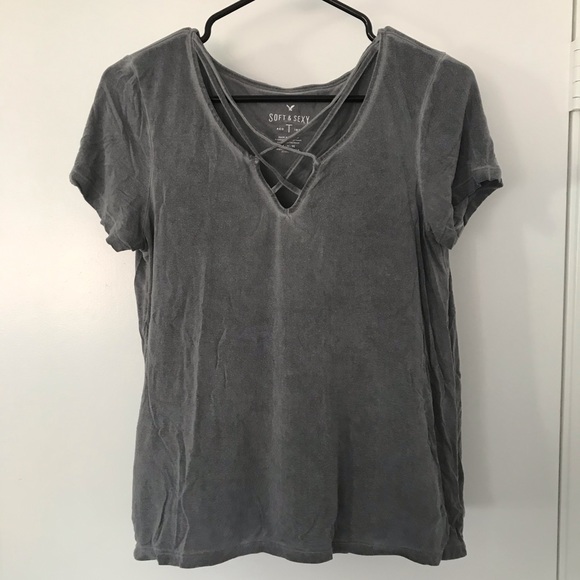 American Eagle Outfitters Grey cross v-neck shirt - Picture 1 of 1